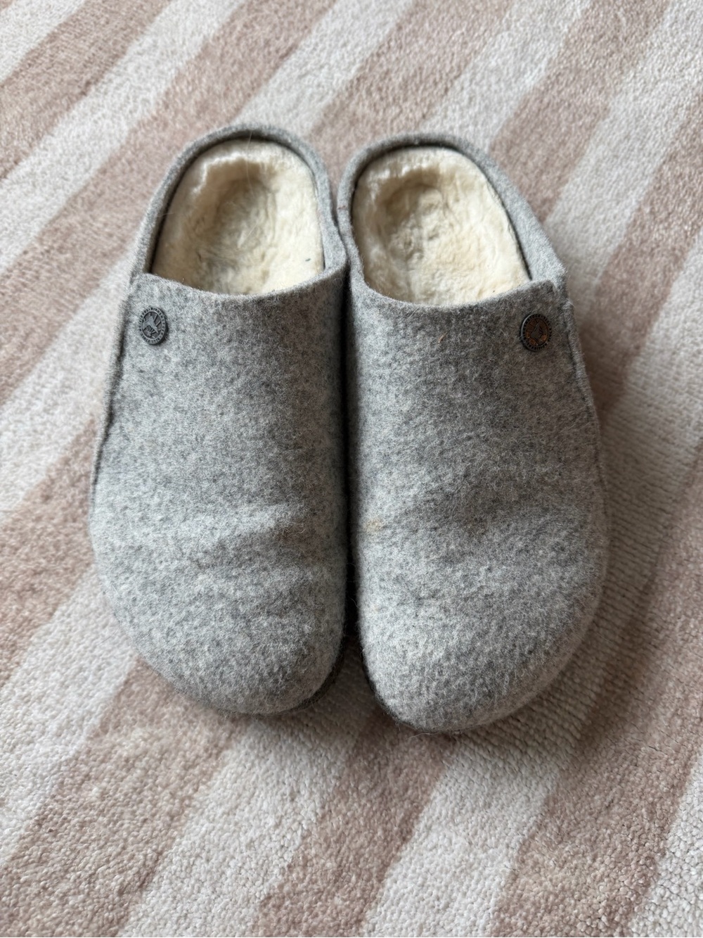 Birkenstock Zermatt Shearling Felt Light Grey Clogs